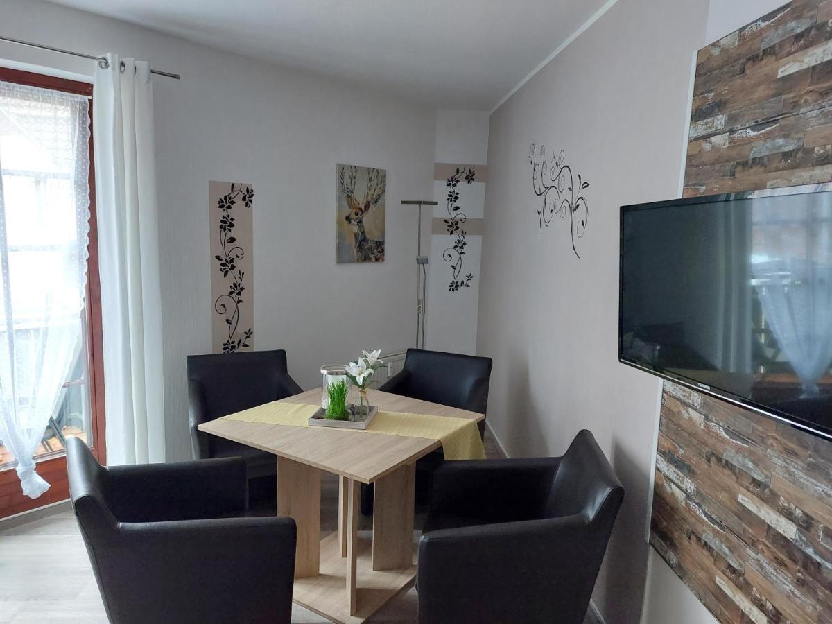 Ferienwohnung Waldzauber Бад Захса Екстериор снимка